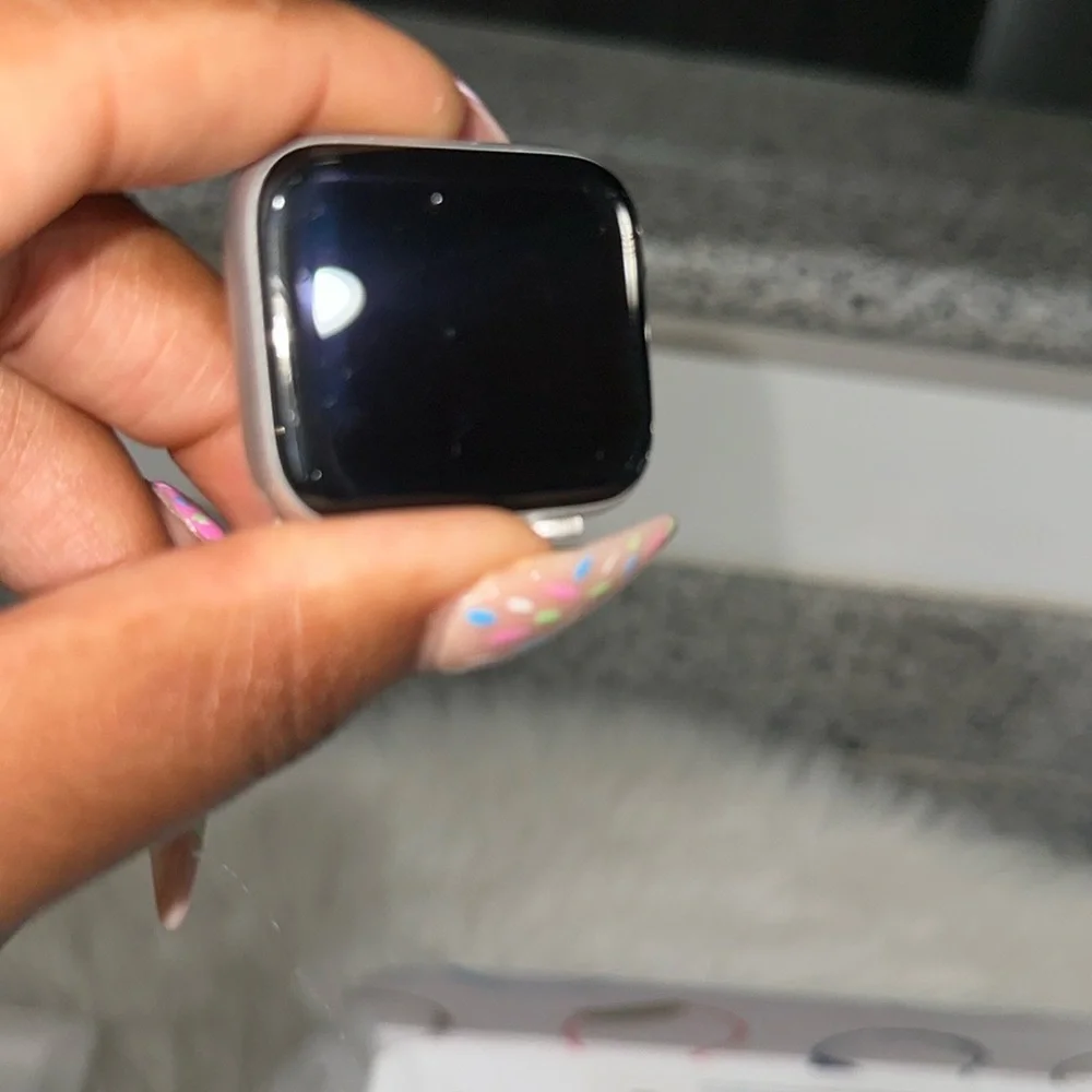 Apple Watch series 6 silver aluminum case 44mm
